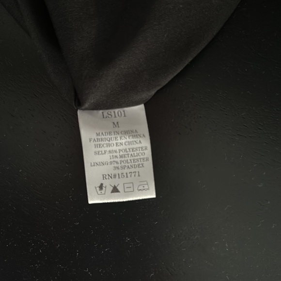 Le Lis black pleated skirt - Picture 5 of 5